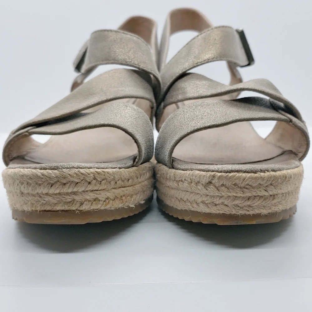 Eileen Fisher Beckon Metallic Suede Espadrille Wedge Sz 7.5 Asymmetrically Strap